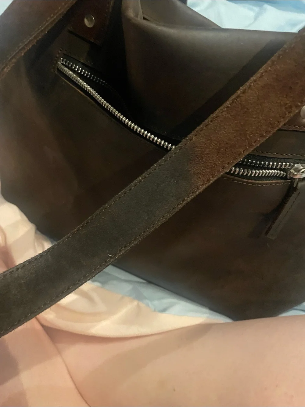 Classic Brown Leather Tote Bag - Stylish Everyday Carry